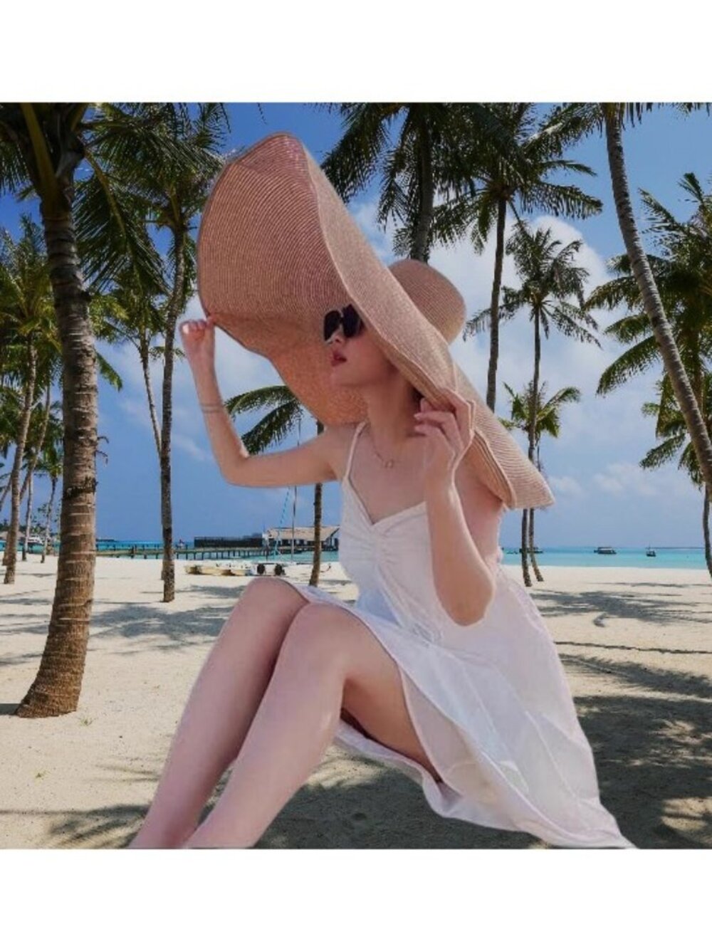 Massive Shade Hat 12" Wide Brim Tan Straw Hat One Size Foldable New